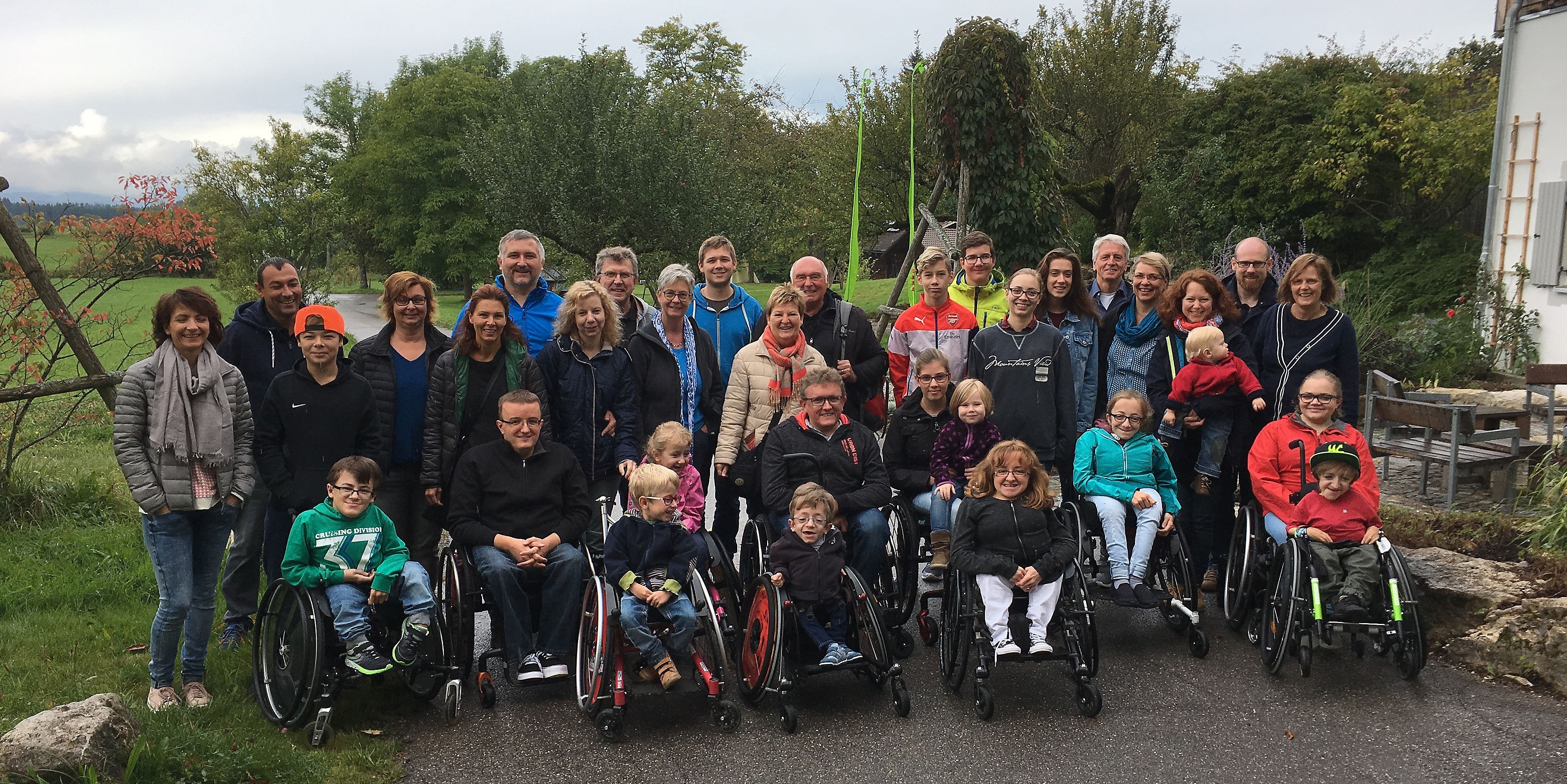 Gruppenfoto Jahrestagung 2017 Langau red